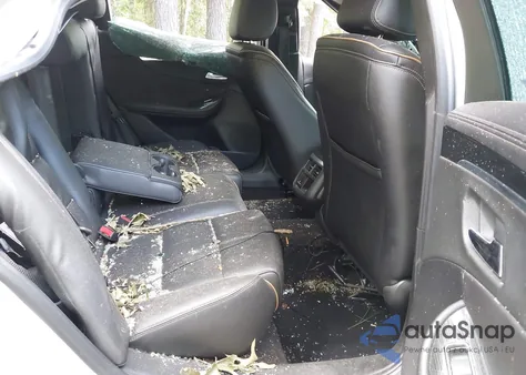 2019 Chevrolet Impala Premier z USA, uszkodzony, nr VIN 2G1105S3XK9145217